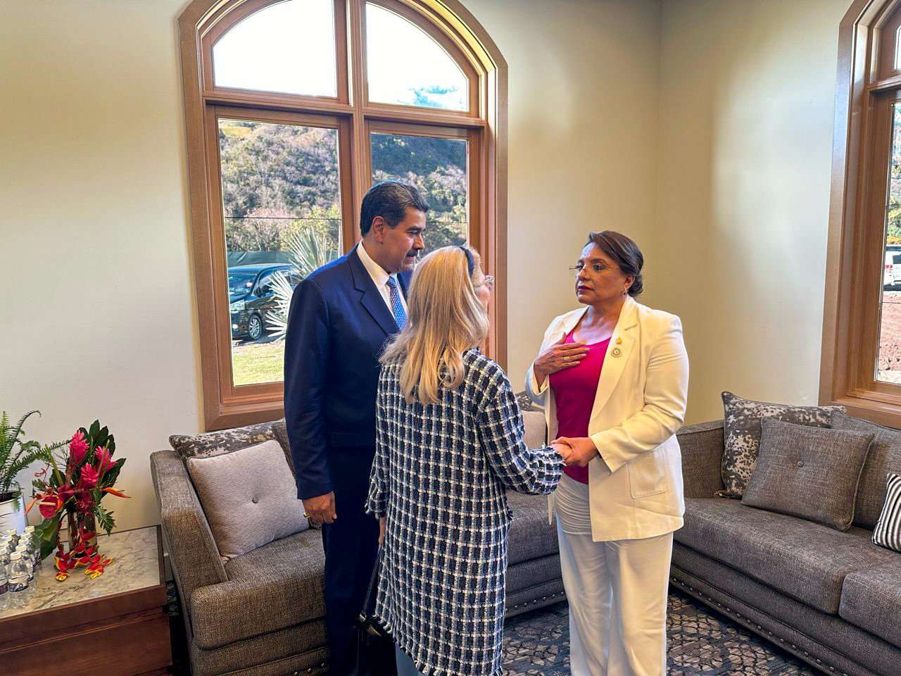 Xiomara Castro voices support for Nicolás Maduro in international standoff