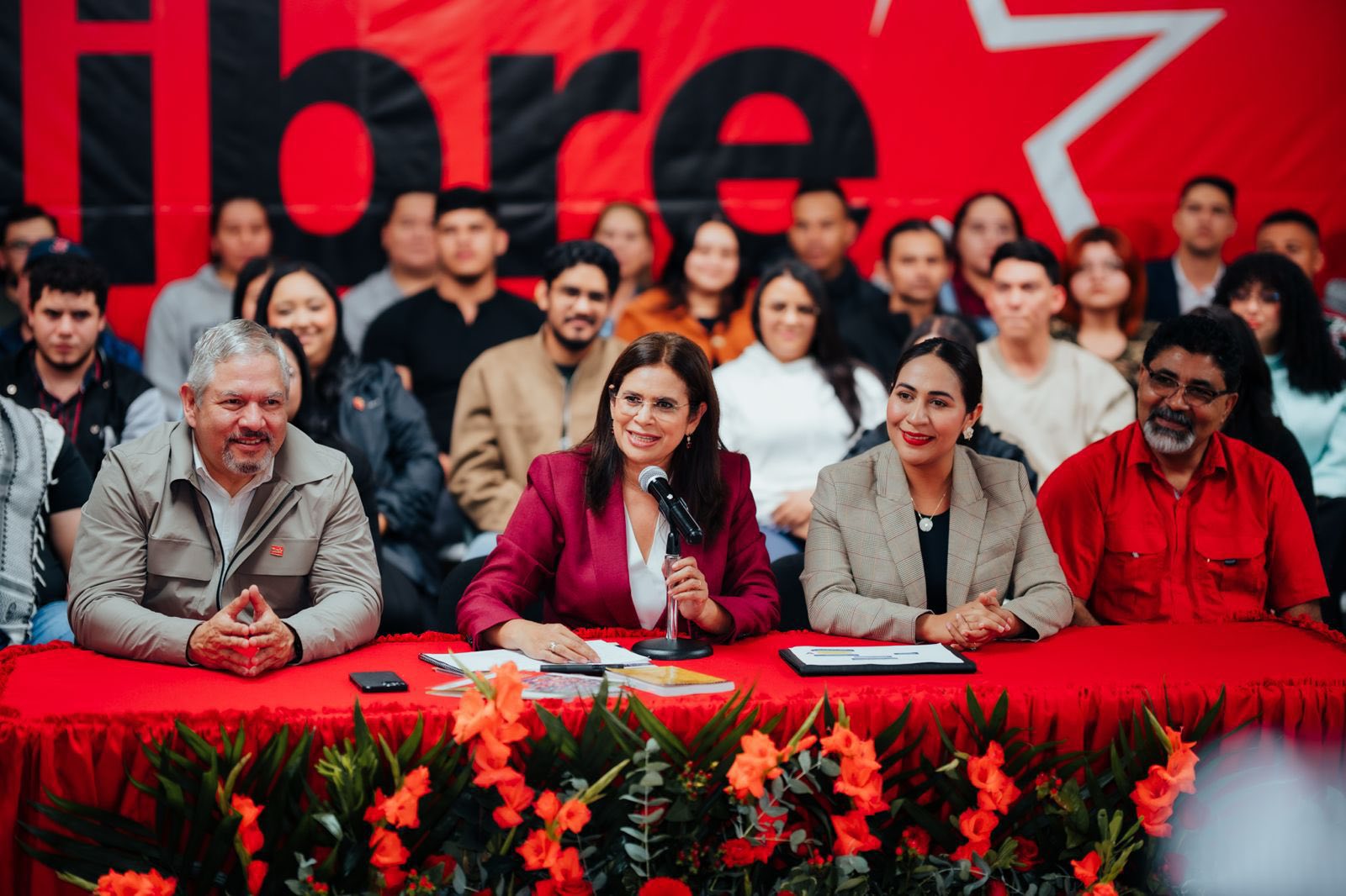 Declining support for LIBRE party months before Honduran elections