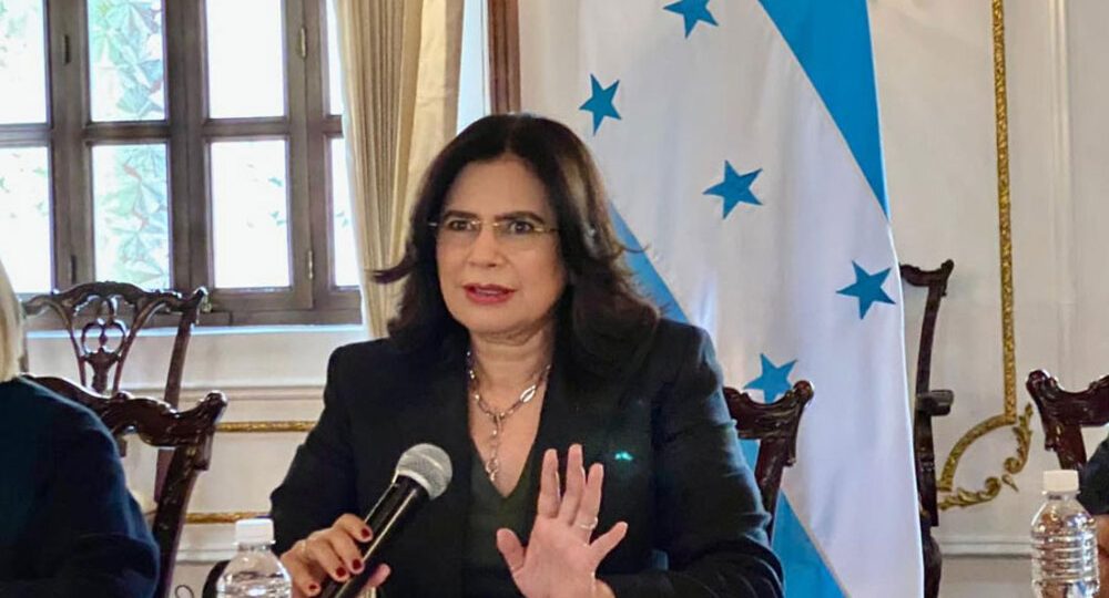 Honduras: Rixi Moncada’s Facebook page and supervision of electoral security