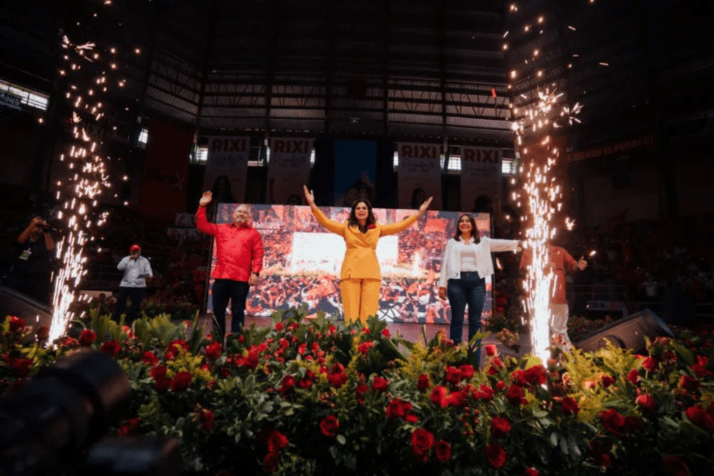 LIBRE Government & Maquilas: Political & Social Impact of Industrial Retreat