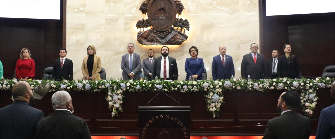 Honduran Congress Faces Tension Over Permanent Commission